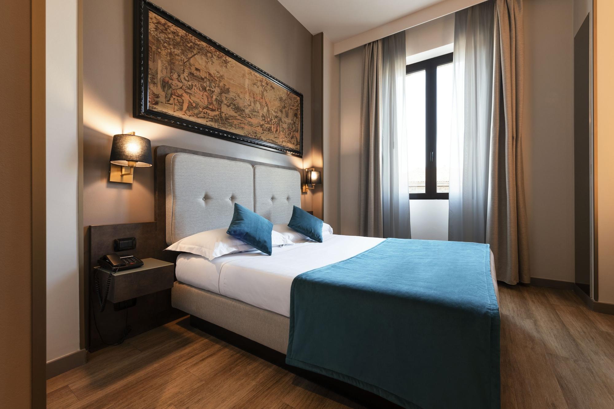 Mokinba Hotels King Милано Екстериор снимка