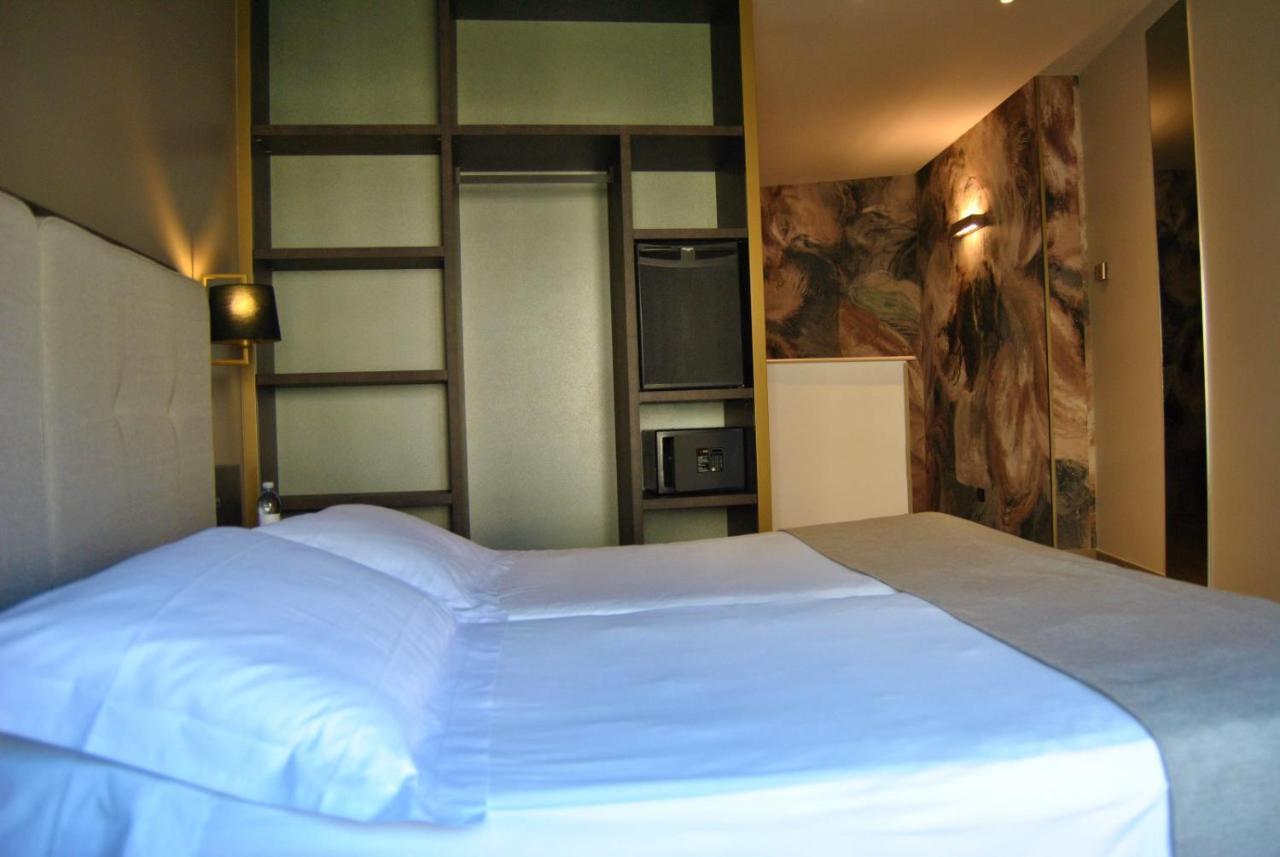 Mokinba Hotels King Милано Екстериор снимка